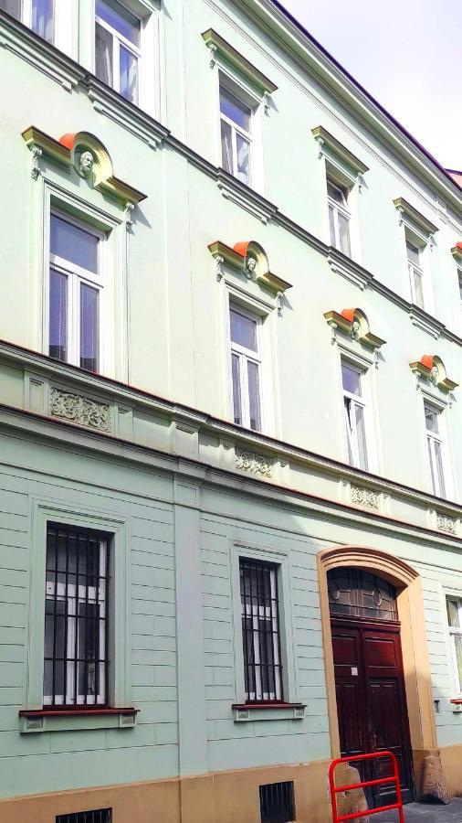Apartment Green House - Old Town ブラチスラヴァ エクステリア 写真