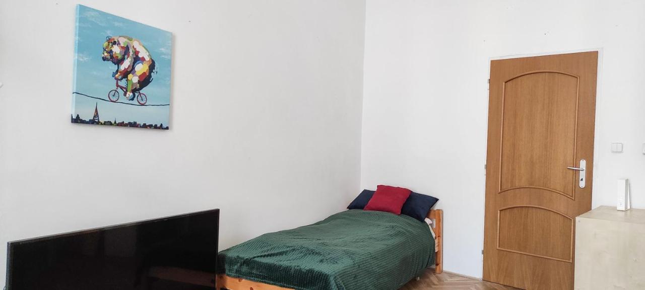 Apartment Green House - Old Town ブラチスラヴァ エクステリア 写真